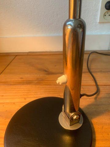 H.Th.J.A. Busquet - Lampe de bureau - modèle 144 - Métal -