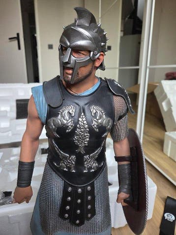 Gladiator - Maximus (Russell Crowe) Statue, Scale 1:3 ( 66