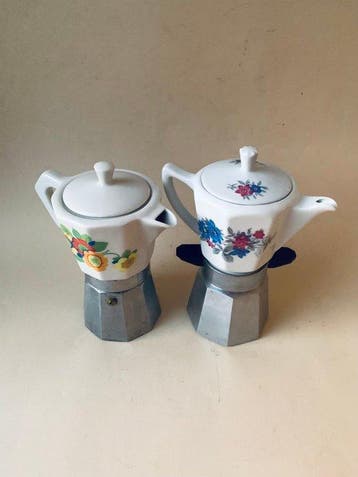 Koffiepot (2) - Aluminium, Porselein - vintage en zeldzaam