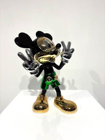 Van Apple - World Love - Mickey Green