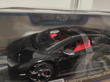 Maisto 1:18 - Voiture de sport miniature - Lamborghini
