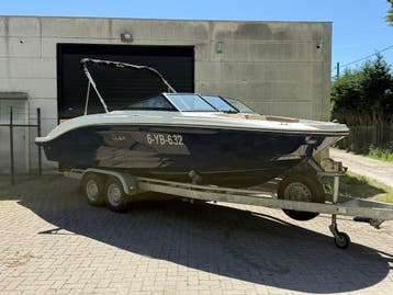 Sea Ray 210 SPX - 4.5l 250 pk, Binnenboordmotor, Zo goed als nieuw, Sea Ray, 200 pk of meer