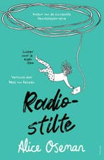Radiostilte 9789000388585 Alice Oseman, Boeken, Kinderboeken | Jeugd | 13 jaar en ouder, Verzenden, Zo goed als nieuw, Alice Oseman