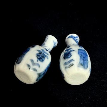 Vazen, in uitstekende staat. - Porselein - China - Kangxi