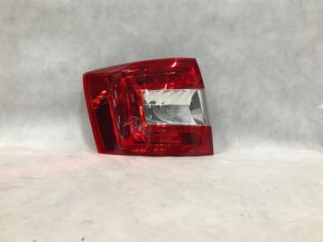 Skoda Octavia III 13-16 Kombi achterlicht links LED, Verzenden, Gebruikt