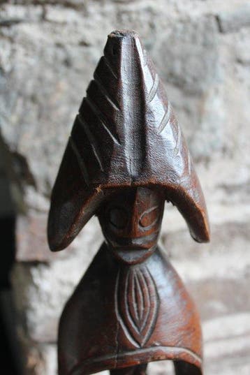 Antique wooden Lagalagana Nigerian carved ritual female