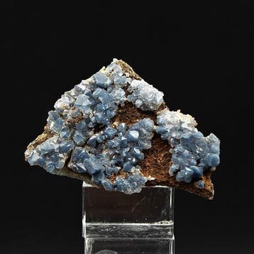 Onvindbaar natuurlijk blauw beta-quarts, zeer zeldzame