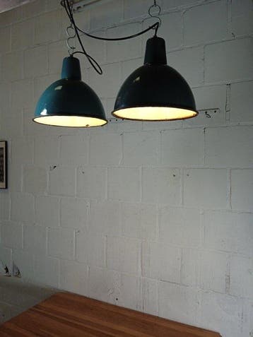 KWE - Plafondlamp (2) - Vintage industriële emaille-fabriek