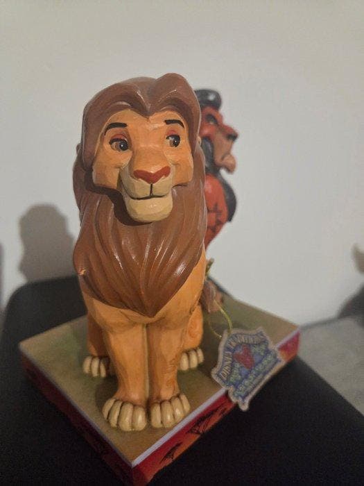 Enesco - Disney Showcase Collection - 1 - Proud and Petulant, Verzamelen, Disney