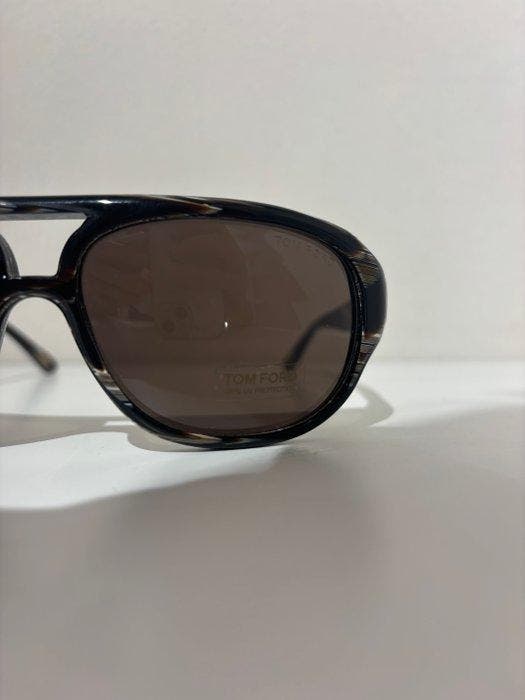 Tom Ford - Lunettes de soleil, Handtassen en Accessoires, Zonnebrillen en Brillen | Dames