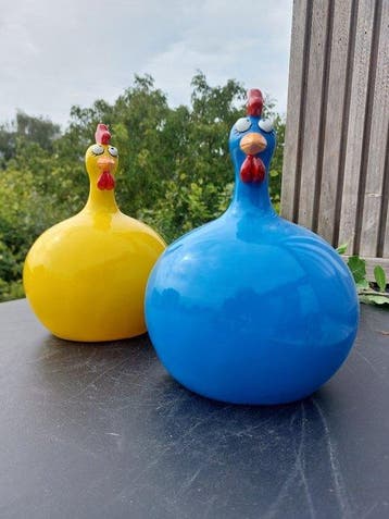 Beeld, set of 2 balloon chickens - 23 cm - polyresin