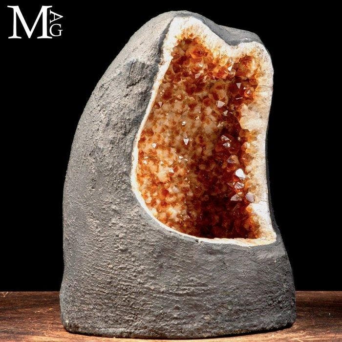 Grote citrienkwarts - prachtige kristallisatie - Madeira, Verzamelen, Mineralen en Fossielen