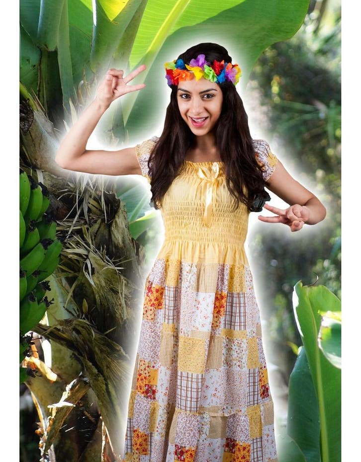Hippie jurk met bloemen, Hobby en Vrije tijd, Feestartikelen, Ophalen of Verzenden