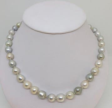 Collier de perles Perles baroques multiples de la mer du Sud