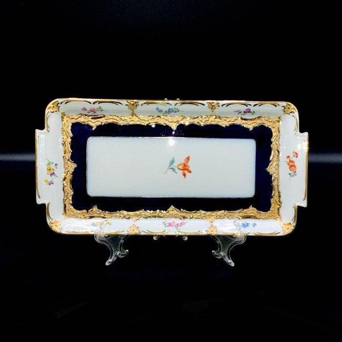 E.A.Leuteritz - Meissen - Cobalt Blue Serving Tray (29,5 cm), Antiek en Kunst, Antiek | Meubels | Tafels