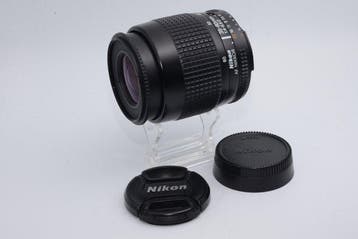 Nikon AF NIKKOR 35-80mm f/4-5.6D & AF NIKKOR 70-210mm
