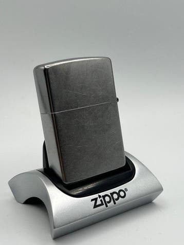 Zippo, No Reserve Price - Bavarian Cleavage Corset 3D Emblem, Nieuw