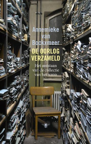 De oorlog verzameld 9789023489399 Annemieke van Bockxmeer, Boeken, Verzenden, Zo goed als nieuw, Annemieke van Bockxmeer