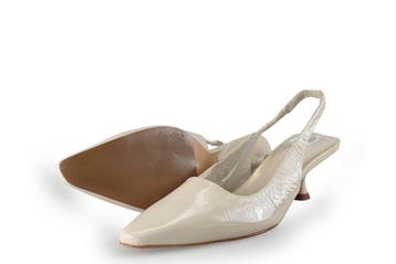 Carrano Pumps in maat 40 Beige, Kleding | Dames, Pumps, Verzenden, Beige, Zo goed als nieuw