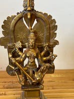 Mahishasura Mardini - 18 cm - Brons - India - het begin van