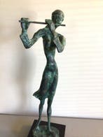 sculptuur, “ De Fluitiste “ - 34 cm - Brons