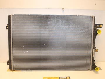 Radiateur Volkswagen Passat O118245