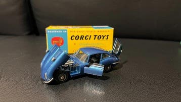 Corgi 1:43 - Modelauto - 2+2 Jaguar E-Type Coupe -, Nieuw