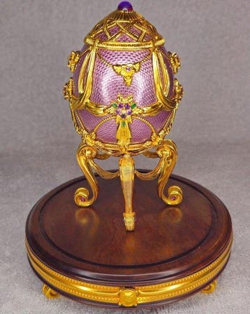 Œuf Fabergé - Argent 925 - Diamants-Emeraudes-Améthyste Œuf, Antiquités & Art