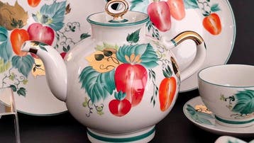 Lomonosov Imperial Porcelain Factory - S. E. Yakovleva