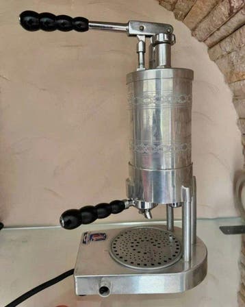 Koffiezetapparaat - Messing - Titel: Absoluut