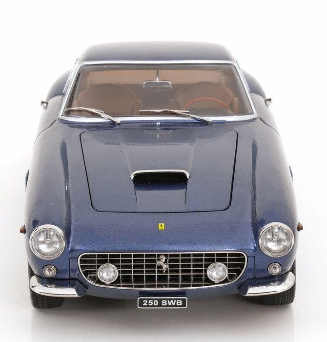 kk-scale 1:12 - Modelauto - Ferrari 250 GT SWB Passo Corto -, Hobby & Loisirs créatifs, Voitures miniatures | 1:5 à 1:12