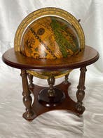 Globe - Vintage Impresionante zodíaco realizado