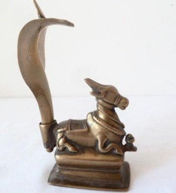 Nandi-beeld - Messing - India - 19e eeuw - 344 gram