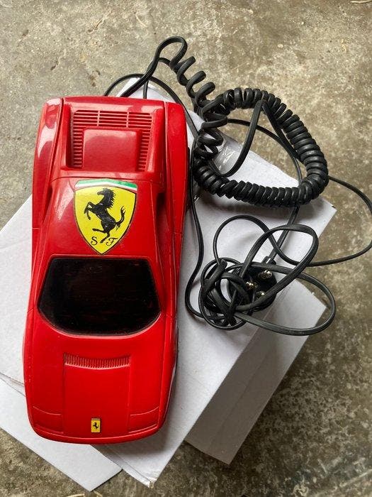 Analoge telefoon - Plastic - Ferrari sportauto, Antiquités & Art, Art | Objets design