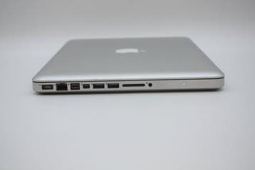 Apple MacBook Pro 13 inch | Intel Core i5 2.3Ghz | 8GB RAM |
