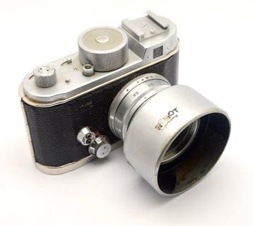 Robot I with Schneider Kreuznach Radionar 3,5/38mm |