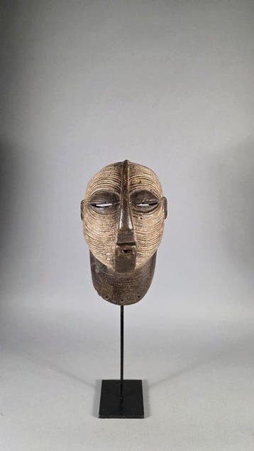 Houten masker - Luba - DR Congo (Zonder minimumprijs)