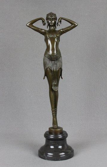 after Demetre Chiparus - Sculpture, Scarab Dancer - 3,2 kg -, Antiek en Kunst