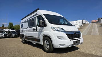 Elios 63 LB als nieuw met 9921 km en twinbedden 37430, Buscamper of Camperbus