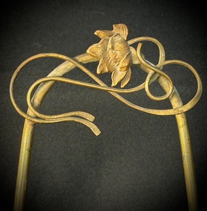 Chevalet - Tôle de bronze (dorée) - Laiton (patiné) -, Antiek en Kunst, Kunst | Designobjecten