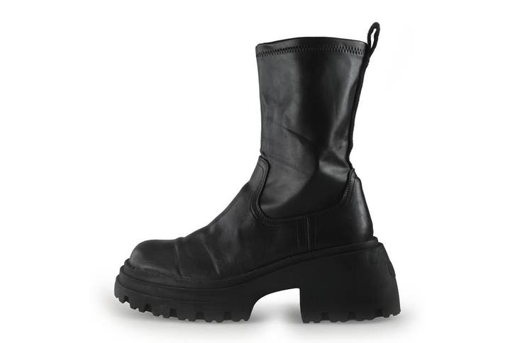 Buffalo Enkellaarzen in maat 41 Zwart, Vêtements | Femmes, Chaussures, Envoi