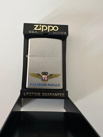 Zippo - Aansteker - IJzer (gegoten/gesmeed), Nieuw