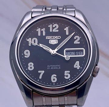 Seiko - Seiko 5 Automatic Day-Date - Zonder minimumprijs -