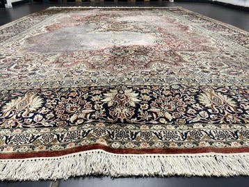 Kasjmier zijde - Tapijt - 373 cm - 270 cm