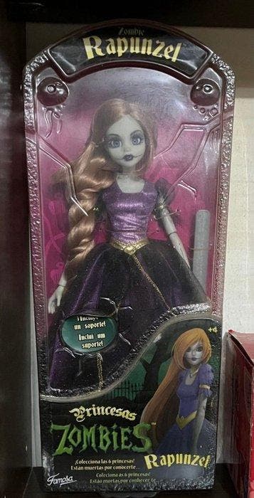 Famosa - Pop Princesas Zombies Rapunzel / Blancanieves -, Antiek en Kunst, Antiek | Speelgoed