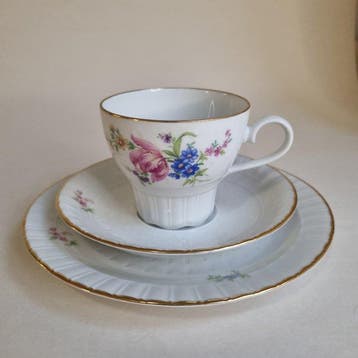 Schotel (30) - Porselein - Porseleincollectie
