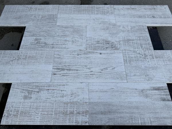 Veiling - 16,64 M2 Gecoate Tegel Houtlook White 40x80x4 Cm, Tuin en Terras, Tegels en Klinkers