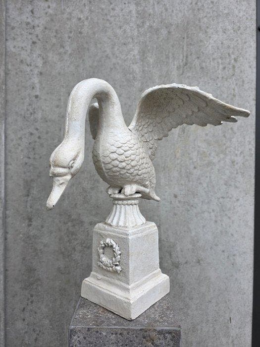 Beeldje - Swan sculpture - IJzer, Antiek en Kunst, Kunst | Designobjecten