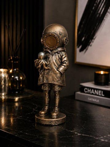 bank - Beeldje - The Bronze Guardianbank - Hars
