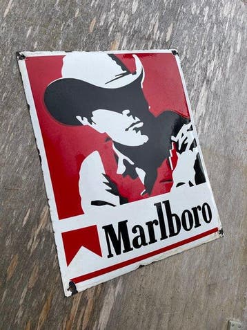 Emaille bord - MARLBORO sigaretten emaillebord van 50 cm,